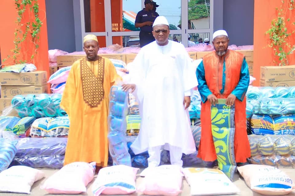 CIV/Mois du Ramadan : Danho Paulin fait plusieurs dons à la communauté musulmane d’Attécoubé