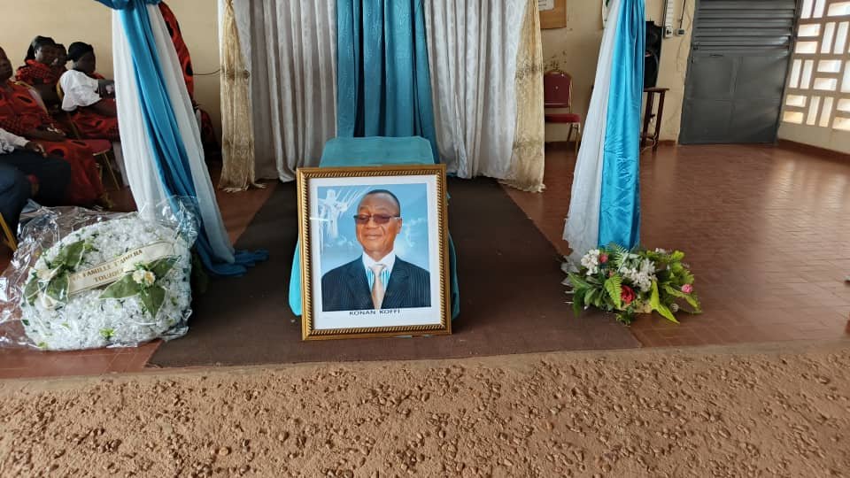 Daoukro/Décédé le 30 janvier: Konan Koffi (INFS) a été inhumé samedi 15 mars avec un dernier hommage à un homme de valeur