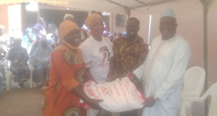 Côte d’Ivoire -Korhogo : Jeûne chrétien et musulman, le président El Hadj Abou Nibi Coulibaly apporte son soutien à la population 