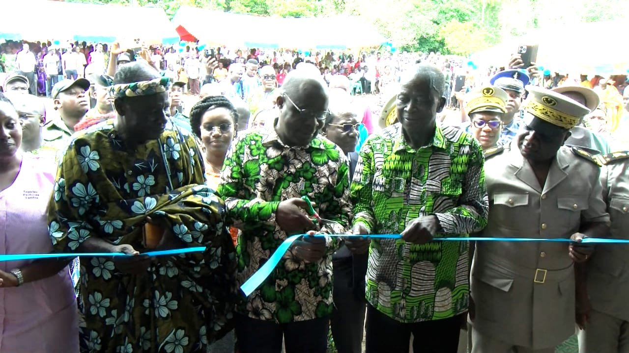 Paquinou à Didiévi : Pierre Demba et Ahoussou-Kouadio inaugurent le centre de santé d’Allanikro (Boli)… ce qu’ils ont dit aux populations