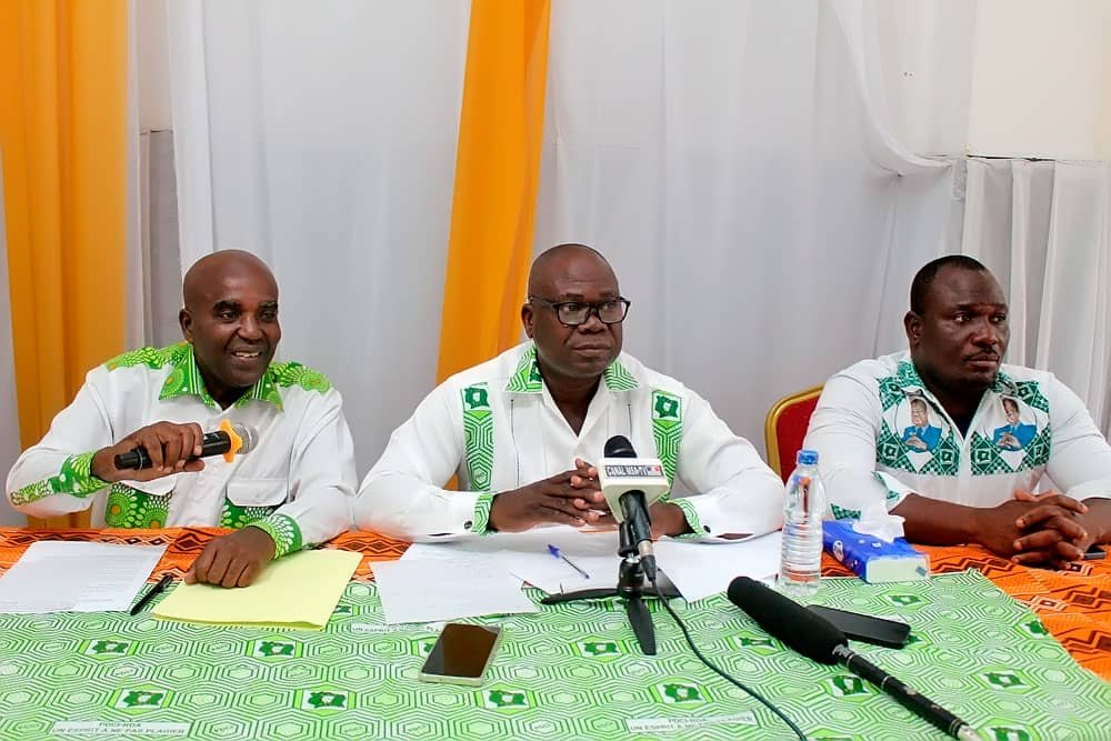 Crise au PDCI-RDA : La Coalition Nationale pour la Paix-PDCI-RDA lance un appel au sursaut collectif pour "Recréer la confiance entre les militants par le dialogue et la paix" (Déclaration)