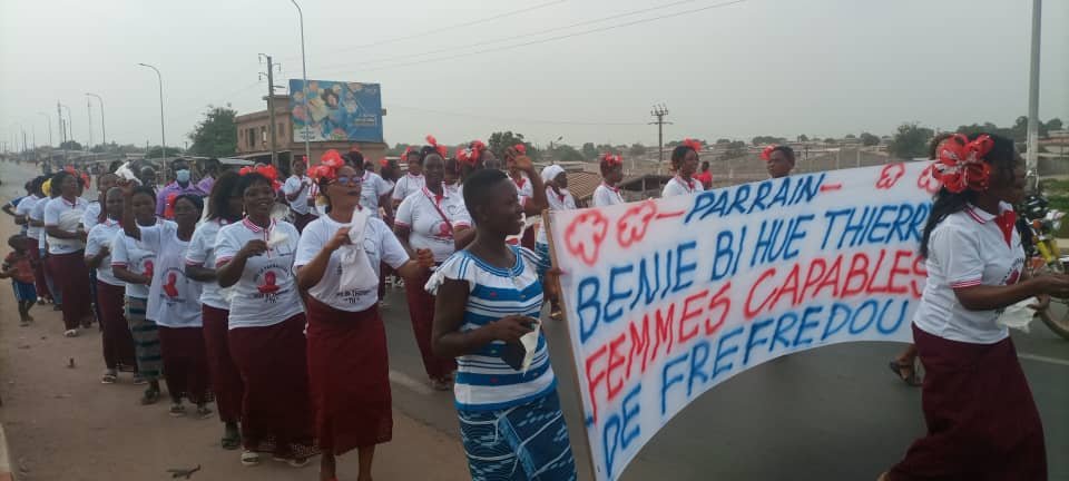 Nouvel an 2022: Les "Femmes Capables" de Bonon reconnaissantes à leur parrain Hué Bi Thierry