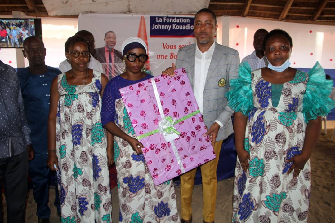 Nouvel an à Yopougon: Intense communion des femmes avec la Fondation Johnny Kouadio