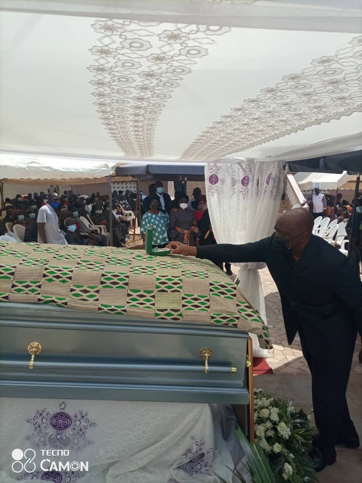 Bongouanou/inhumée samedi dernier: Bédié et le PDCI-RDA pleurent la mère de Mme Amah Tehoua