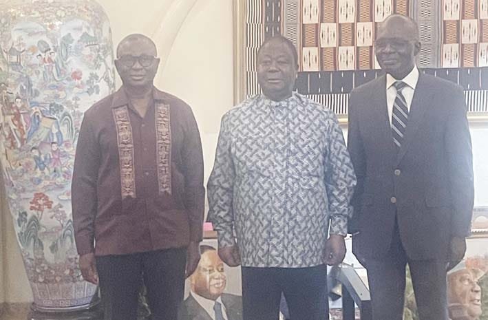 Pdci: N’dri Narcisse et le Conseil de surveillance ont échangé avec le président Bédié, de nouvelles orientations données