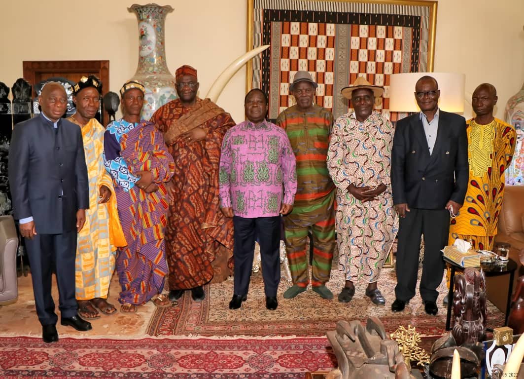 Décès de Nanan Marcellin Bédié: Guikahué et une forte délégation du Gôh disent Yako au président Bédié à Daoukro