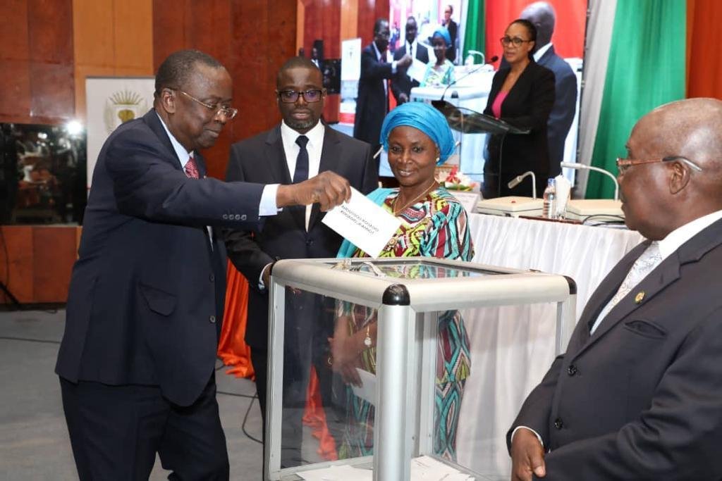 Sénat de Côte d’Ivoire: La loi des Finances et 07 autres projets de loi votés en plénière