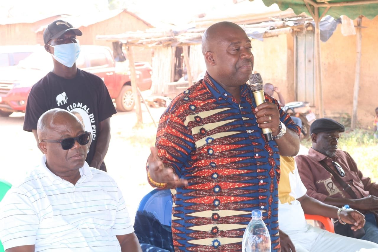 Daoukro/Ngattakro: Le député Akoto Olivier sensibilise contre les Feux de Brousse