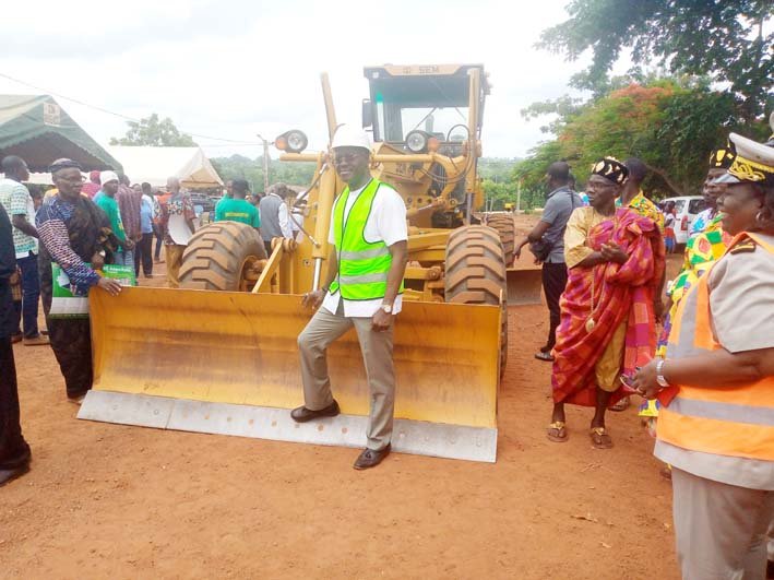 Iffou/Lancement des travaux de l'axe Allokokro-Ouellé: Traoré Adam-Kolia fait le point des travaux réalisés dans la zone