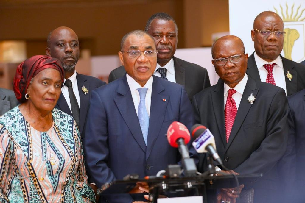 Côte d’Ivoire-Sénat : Adama Coulibaly fait passer 2 projets de loi sur les infractions boursières, le blanchiment de capitaux et le financement du terrorisme