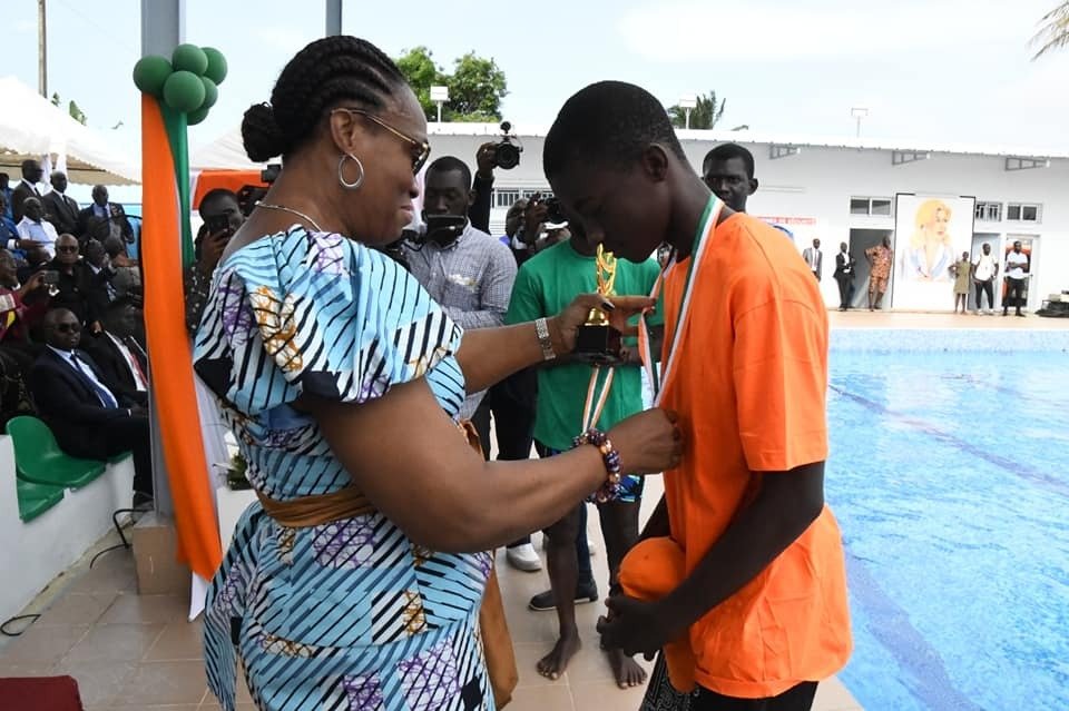 Réouverture de la piscine Dominique Ouattara de Bingerville : Kouassi Yao Nathan, vainqueur de la 1ère compétition
