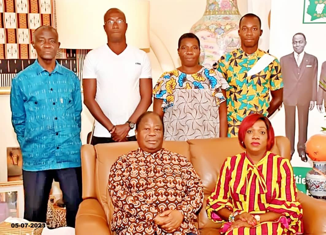 PDCI/Akoupé : Bédié informé du décès de Kimou Kimou, grand-père de Valérie Yapo