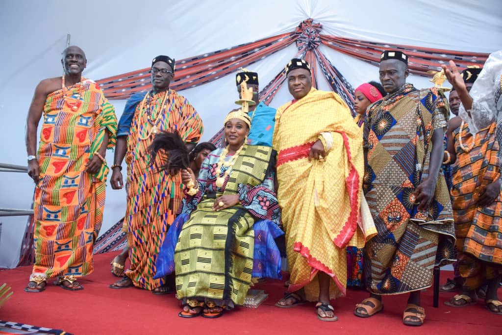 N'zrama Festival-1 : Raymonde Goudou Coffie intronisée Reine, voici son nom de règne