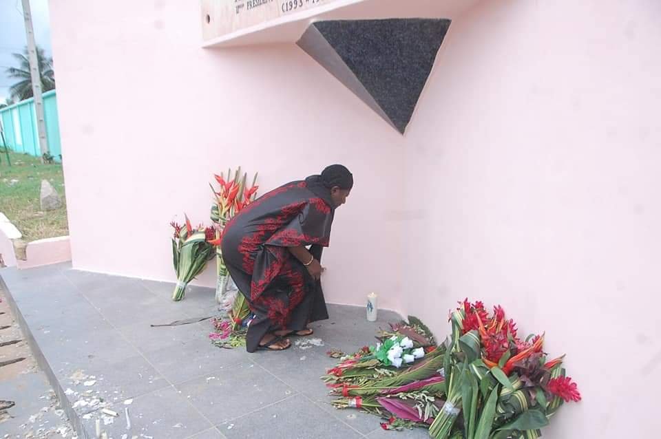 Daoukro : Henriette Lagou (RPC -PAIX) prend sa part de deuil et rend hommage à Henri Konan Bédié