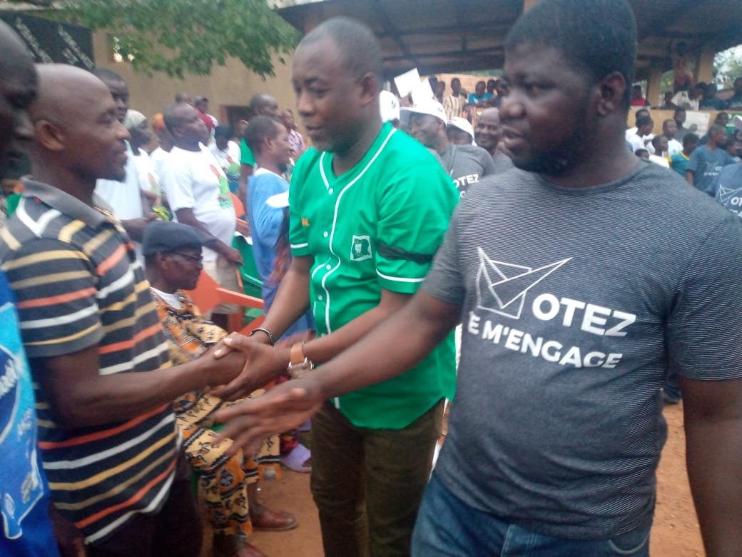 Ouellé / Municipales 2023 : Innocent Yao "vend" Dr Ya Raphaël et exhorte ses parents à voter pour honorer la mémoire de Bédié