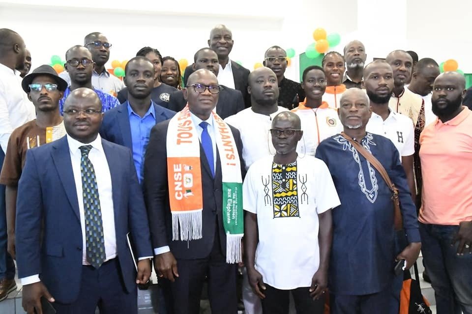Ministère des Sports et du cadre de vie : Adjé Silas Metch échange et s’engage avec le mouvement sportif ivoirien