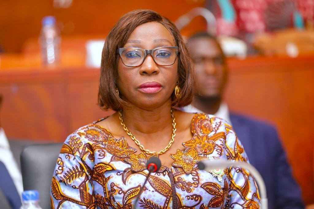 Sénat de Côte d’Ivoire : Kandia efface les traces d’Ahoussou, tout le cabinet de JAK viré