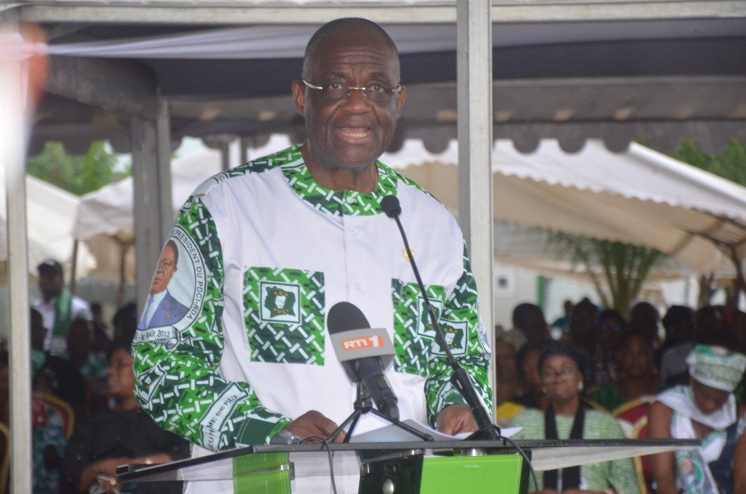 PDCI/Obsèques et Hommage: Guikahué pleure son patron, décode et dévoile certains gestes de Bédié