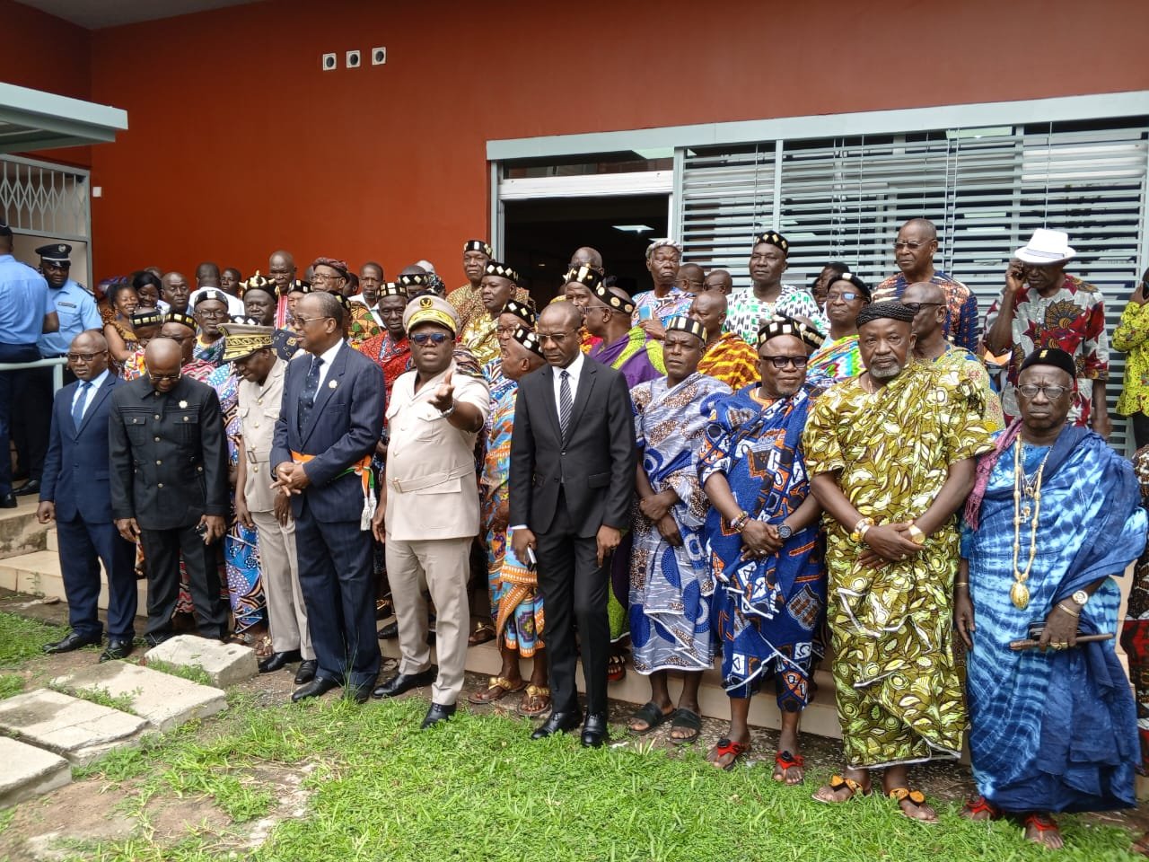 Gestion des villages de Yamoussoukro/Coulibaly Gondo, préfet, indigné: «Aujourd’hui, j’ai mal au cœur… » Les chefs traditionnels outillés à la gestion administrative