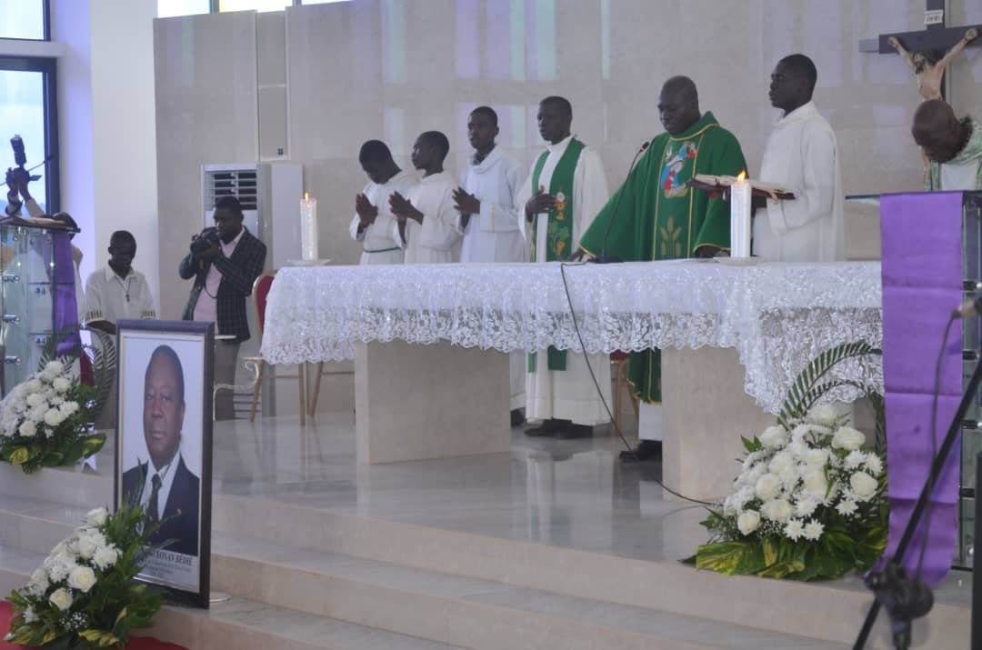 Messe d'action de grâce /L'Abbé Séraphin Kouassi , depuis Pepressou aux Ivoiriens: «Ne ternissez pas l'image du président Bédié»