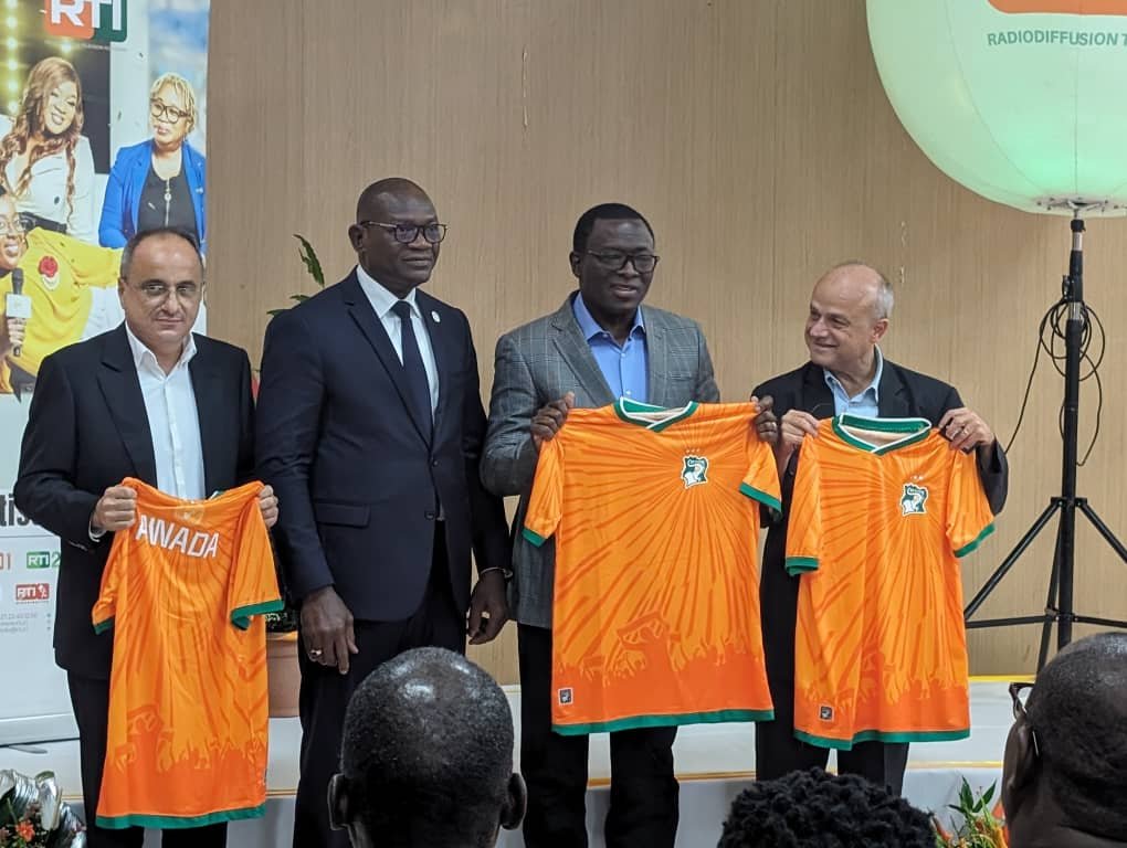 3ème édition des Etoiles du Football Ivoirien (EFI 2024) : Les journalistes sportifs reconnaissants au ministre Danho Paulin
