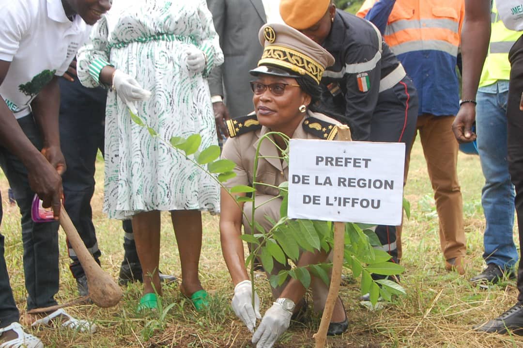 Anoumabo (Daoukro) / JME et JMLDS : La secrétaire générale 2 de la préfecture exhorte les populations à préserver leurs terres