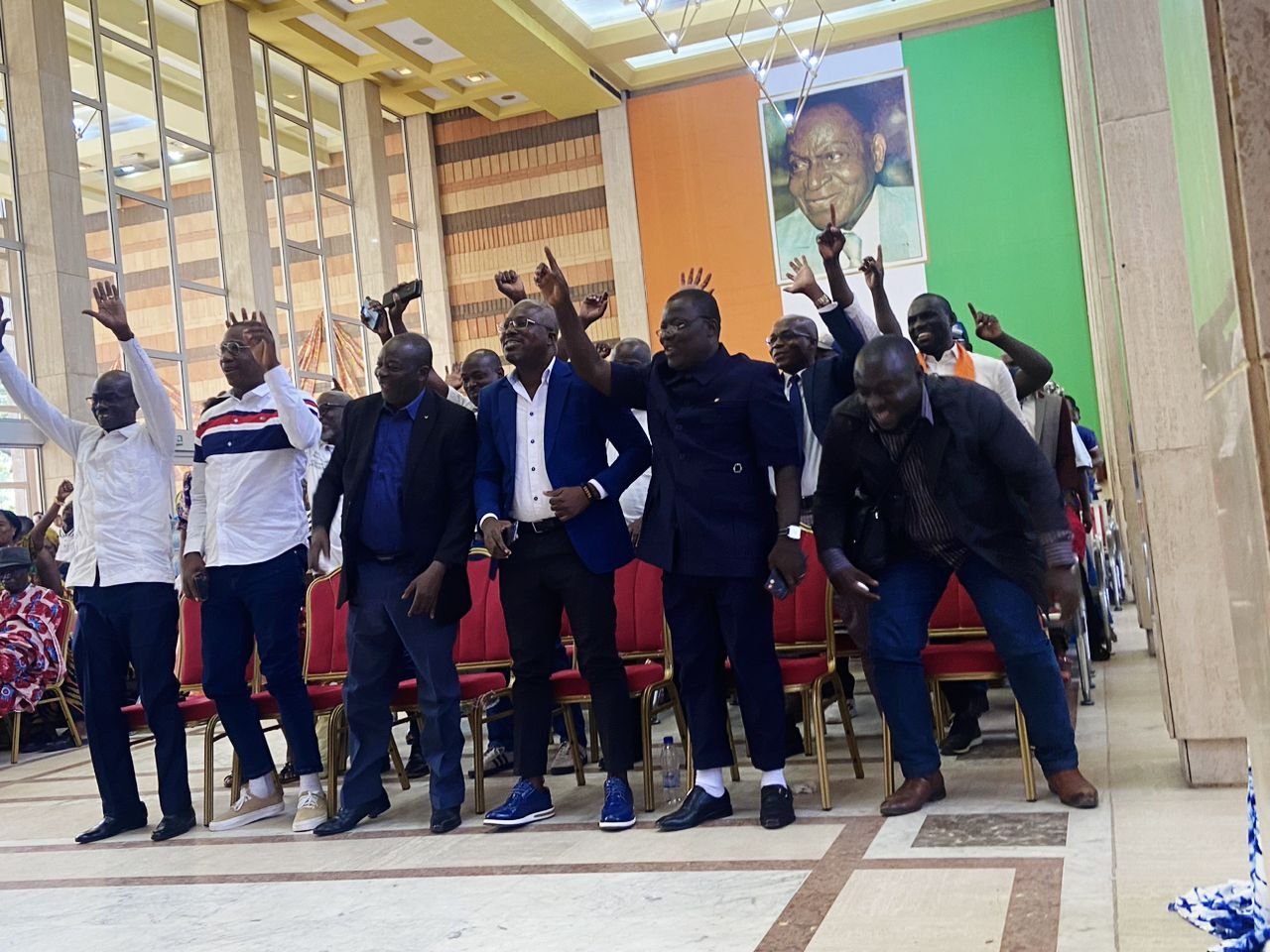 CIV/Présidentielle 2025 : Un mouvement de cadres et populations du V Baoulé et la diaspora Baoulé prend un engagement pour Alassane Ouattara
