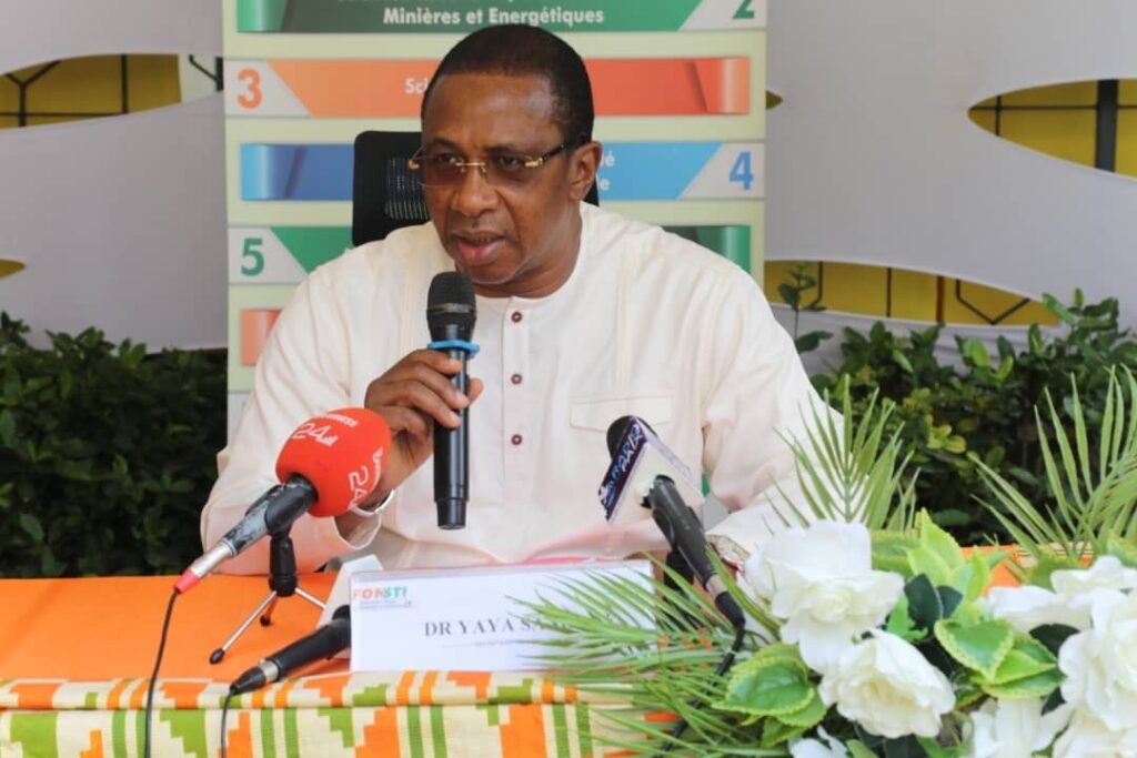 Côte d’Ivoire : Amélioration de la Santé de la mère et de l’adolescente, le FONSTI lance un appel à projets de 240 Millions de FCFA