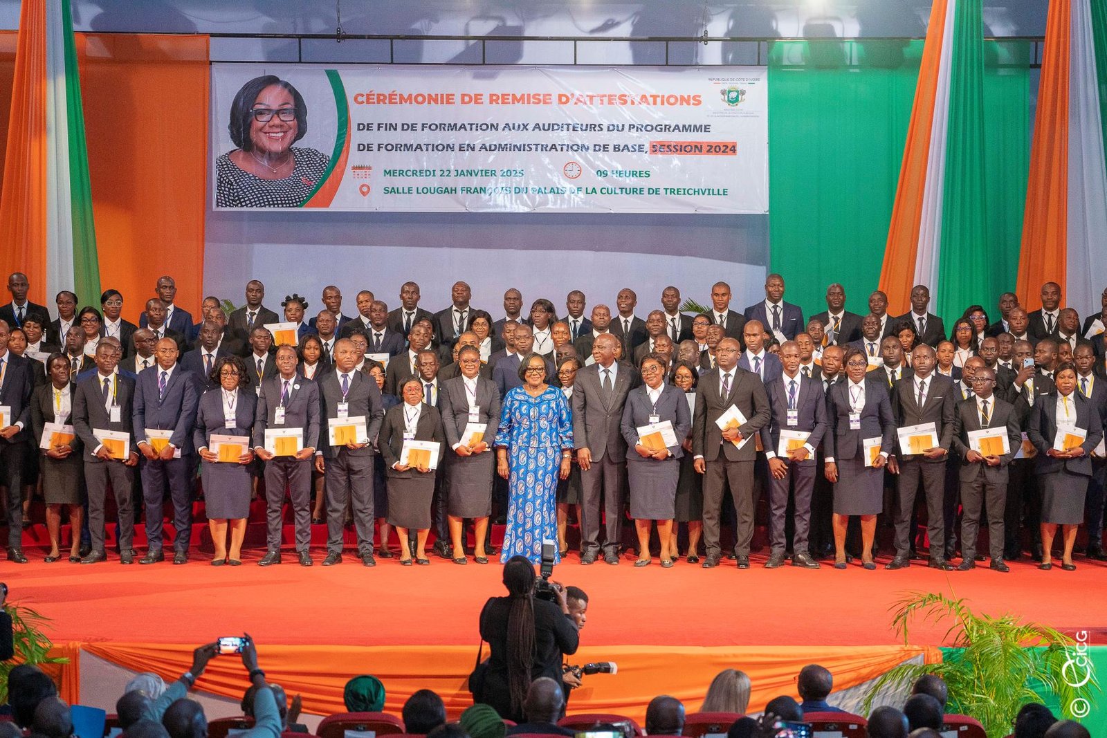 Côte d’Ivoire : Fonction publique, 6646 Fonctionnaires reçoivent leurs attestations de fin de formation session 2024
